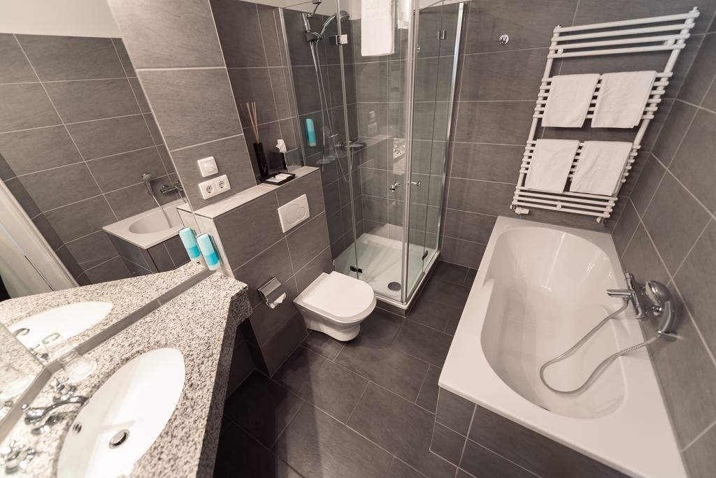 Hotel Belvedere Und